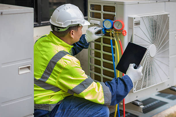 Professional Hvac technician working in Franklin, VA